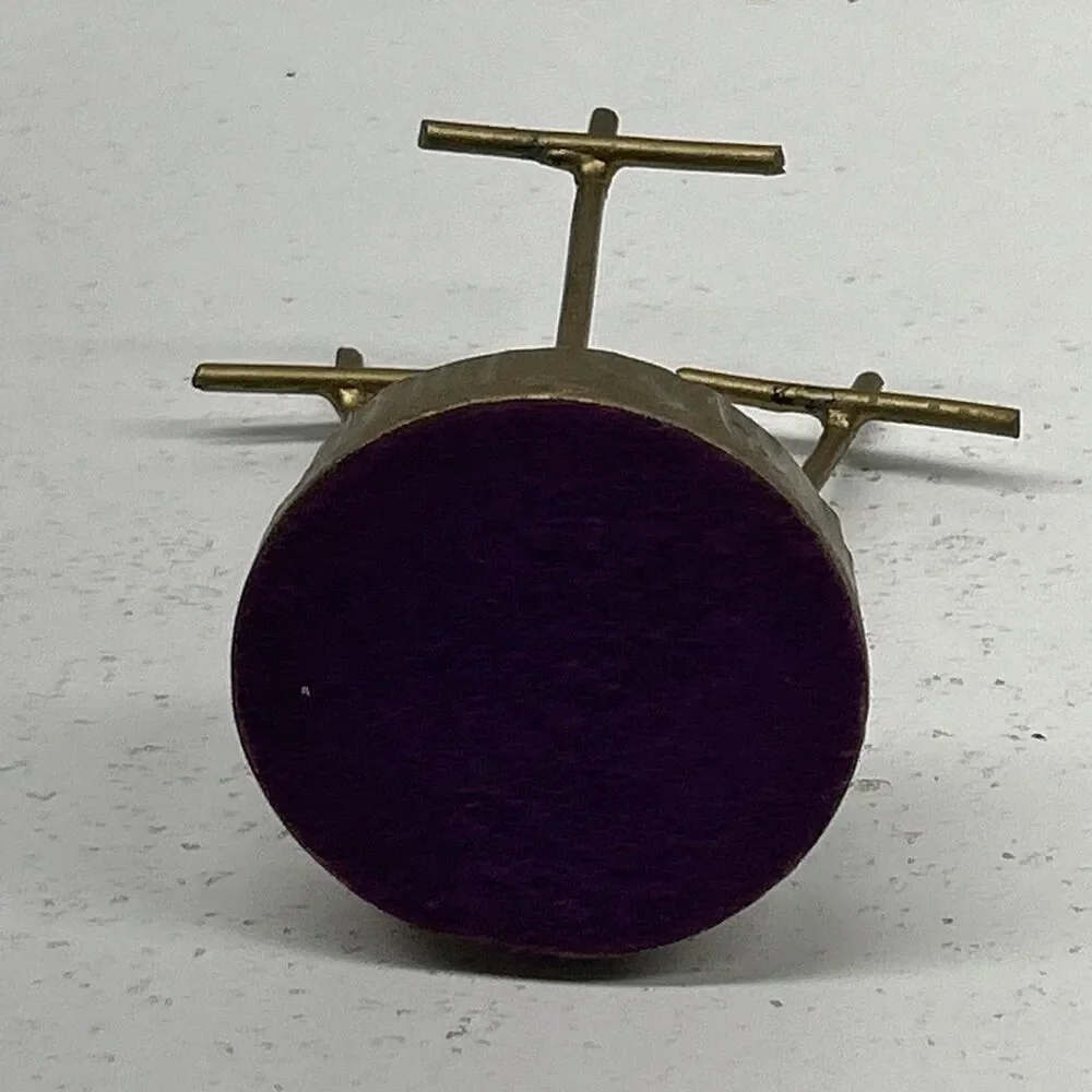 Vintage Gold Toned‎ Calvary Crosses - Jesus And The Two Thieves
